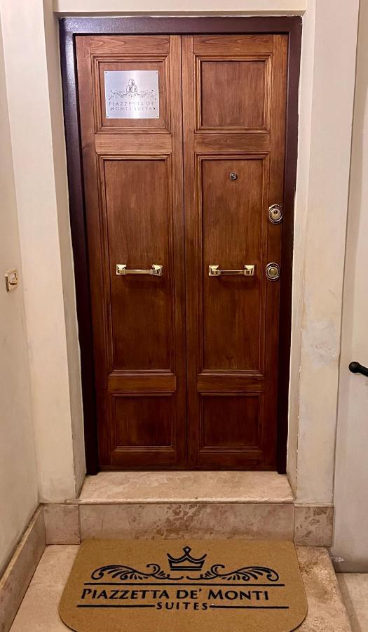 Piazzetta de' Monti Suites Roma Esterno foto