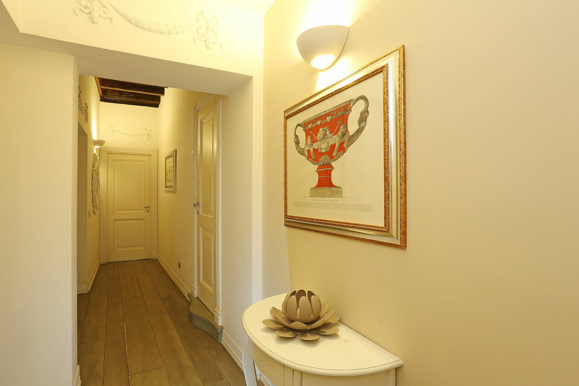 Piazzetta de' Monti Suites Roma Esterno foto