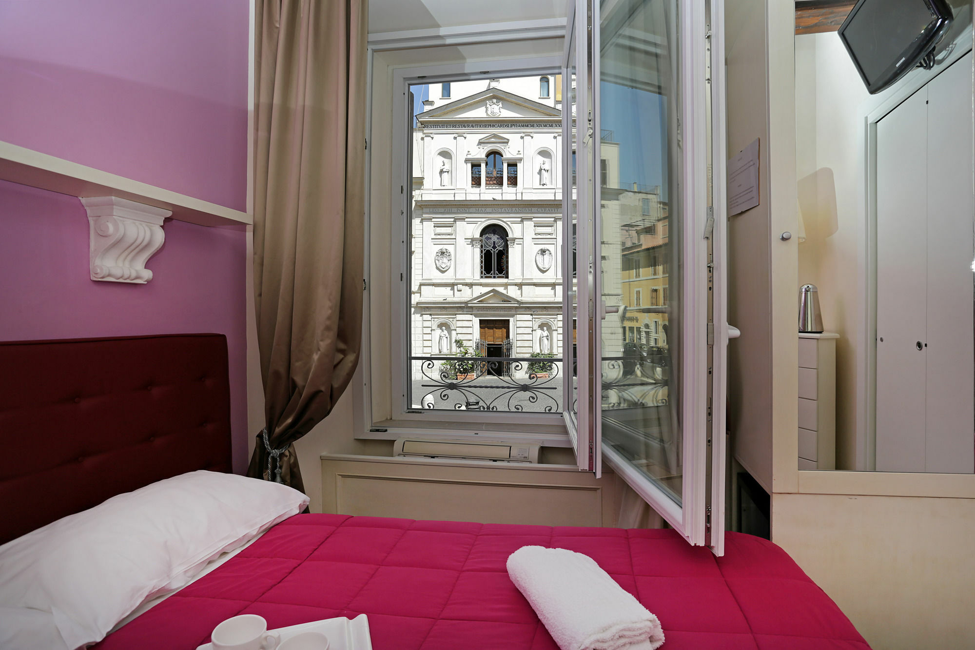 Piazzetta de' Monti Suites Roma Esterno foto